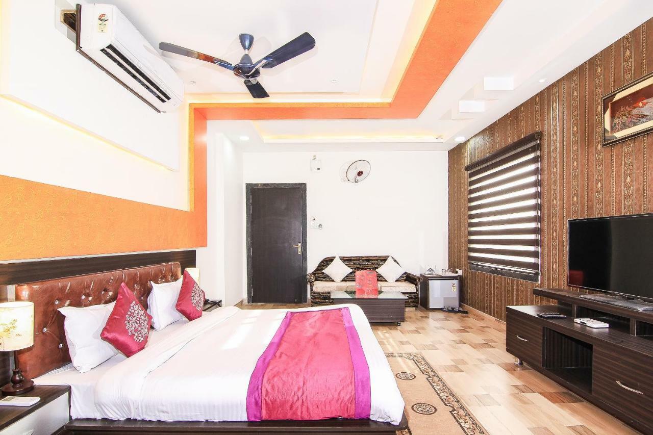 Capital O 15422 Shiva Inn Unnao Exterior photo