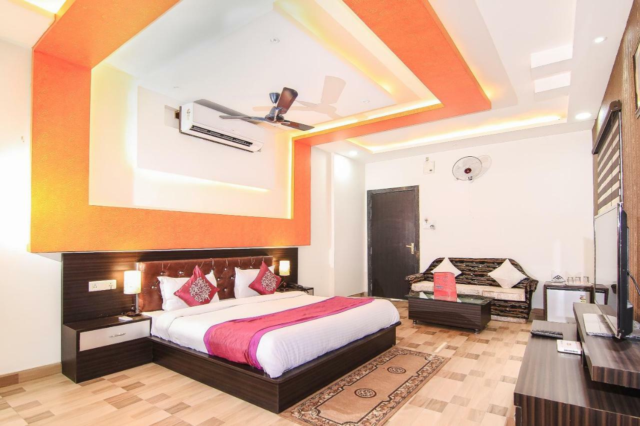 Capital O 15422 Shiva Inn Unnao Exterior photo